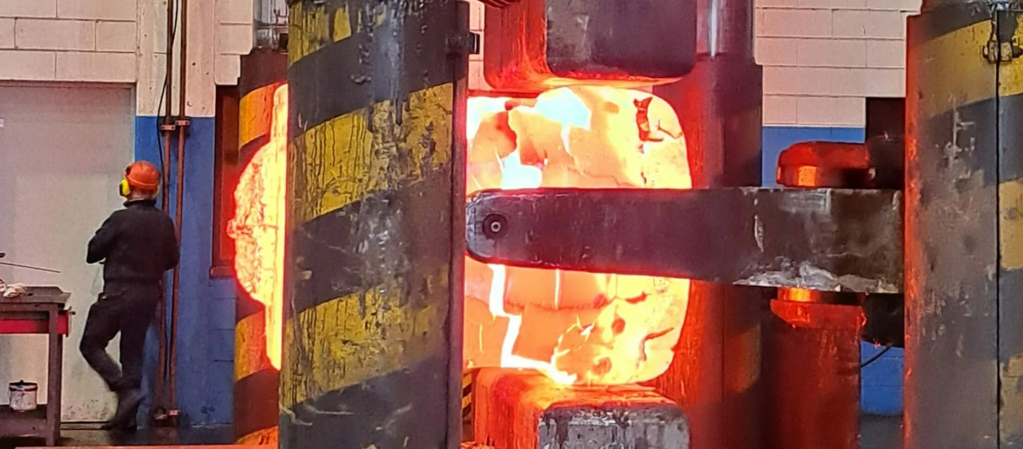 Open die forging and ring rolling - large-scale forged components for industrial applications